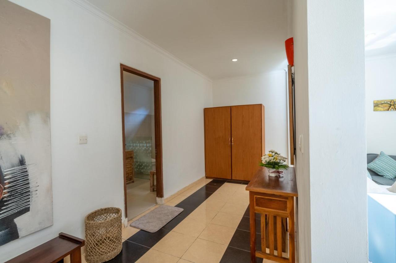 Villa Alleira Seminyak By Best Deals Asia Hospitality Zewnętrze zdjęcie