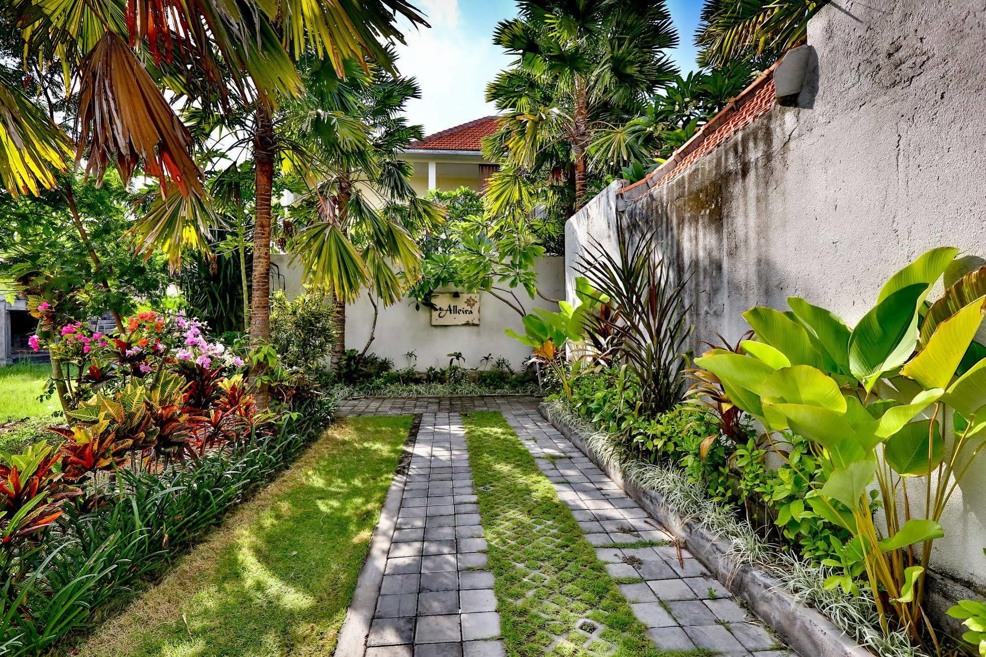 Villa Alleira Seminyak By Best Deals Asia Hospitality Zewnętrze zdjęcie