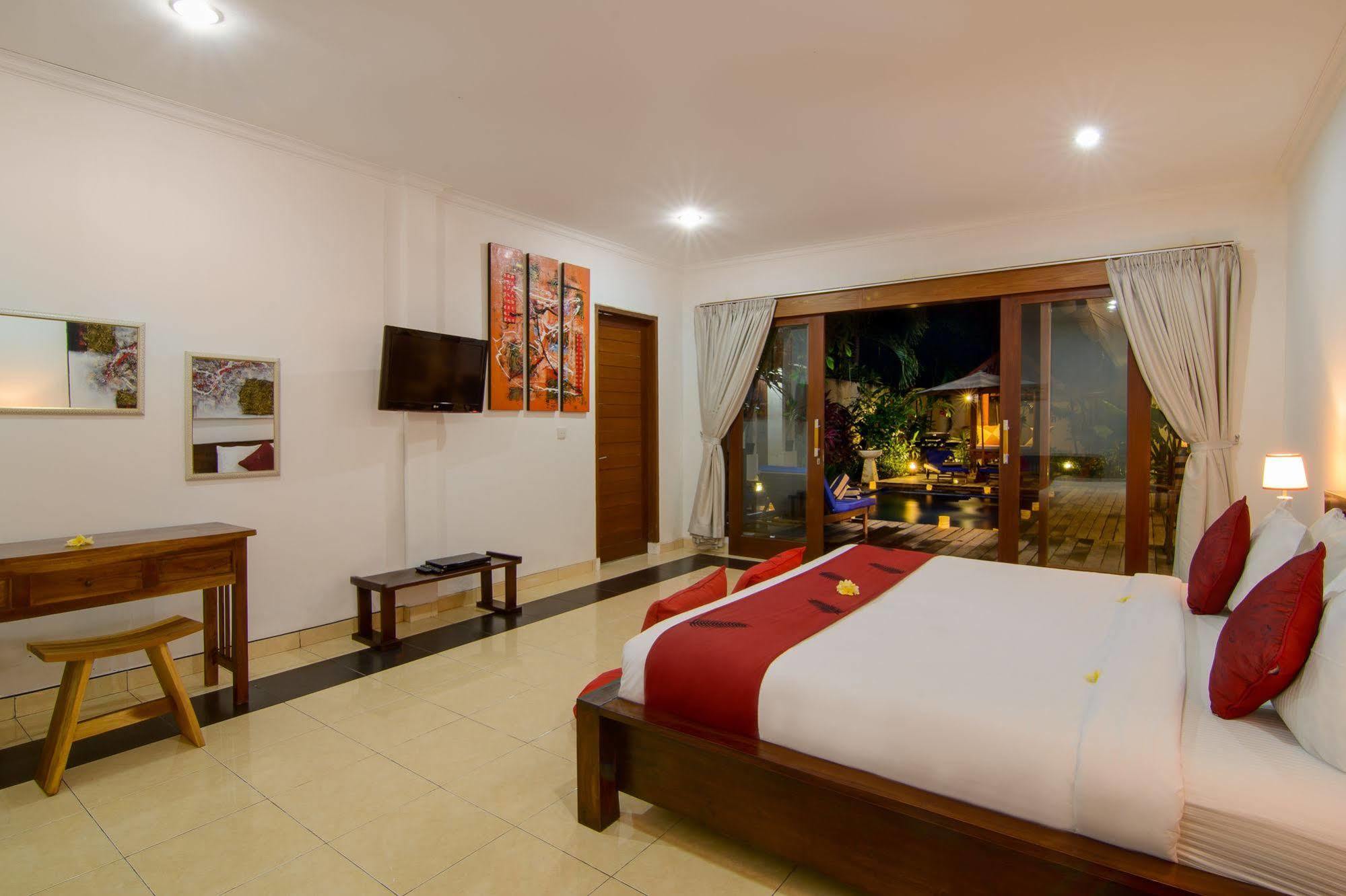 Villa Alleira Seminyak By Best Deals Asia Hospitality Zewnętrze zdjęcie